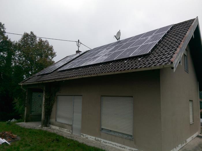 solaranlage Maitenbeth-83558-Siedlungsstr-8_91-Solarworld